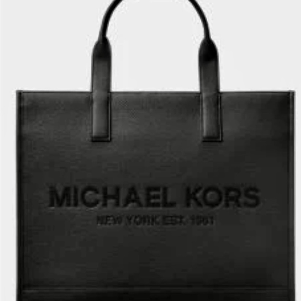 Host picked. Best in bags 1/19/26 together we posh 1 /20/26 Michael kors - Picture 2 of 6